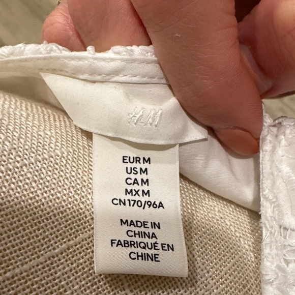 H&M White Lace Mini Dress - Picture 2 of 3